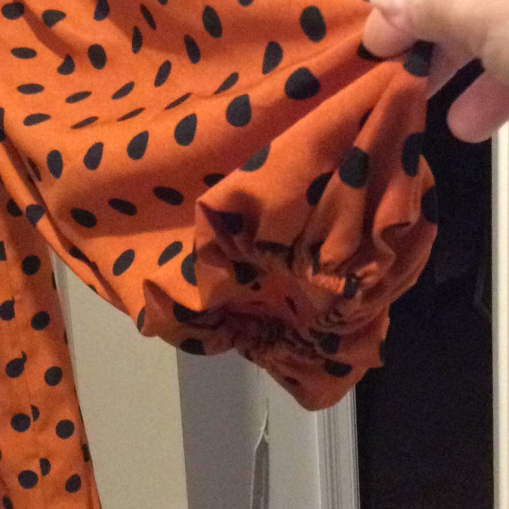 Outrageous Collection blouse - Picture 3 of 5